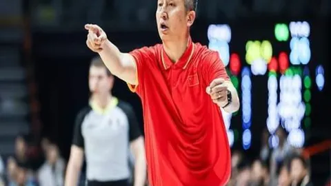 玻利维亚媒体独家：冲四连冠的关键转折点紧急时刻
